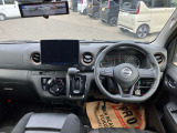 運転席まわりです。細かいオプションなど、気になるところがあればお気軽にメールやお電話等でお問合せください。