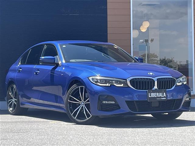 3シリーズセダン 320d Mスポーツ 4WD 本革シート
