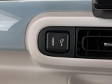 HDMI・USB接続端子