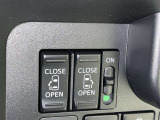 両側電動スライドドアで狭い所でも乗り降り楽々です!