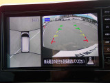 上からの視点で狭い駐車場への駐車などに役立つアラウンドビューモニターです♪