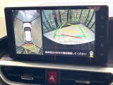 【パノラミックビューモニター】専用のカメラにより、上から見下ろしたような視点で360度クルマの周囲を確認することができます☆死角部分も確認しやすく、狭い場所での切り返しや駐車もスムーズに行えます。
