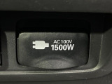 【1500Wアクセサリーコンセント】消費電力1500Wまでの家電が使えます。キャンプやスポーツ・アウトドアでのアクティビティはもちろん、災害・停電の際に大活躍♪