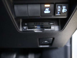 ETC車載器付きです。高速道路の料金所もスムーズに通過できます。