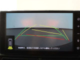 バックモニターで、後方を確認しながら安心して駐車することができます。運転初心者も熟練者も必須の機能ですよ!