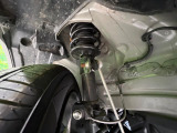 お車を安心してお乗りいただく為には、足回りの定期点検が欠かせません。サービスサポート(有償保証)では無料点検もご提供しており、安心のカーライフをお過ごしいただけるサポート体制が整っています。