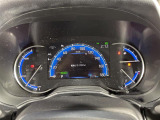 【スピードメーター】メーターがシンプルで見やすく運転しやすいですね!