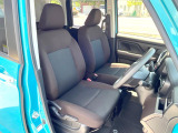 運転席シート廻りは使用感も少なく、良好な状態となっています。前オーナー様が丁寧に使っていたことがよくわかりますね。