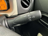 【オートライト】車外の明るさに応じて自動的にライトの点灯・消灯をしてくれます