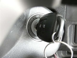 キーレス付きです。離れたところからでもドアの施錠・開錠ができるのでとても便利です♪