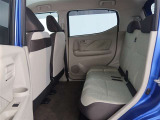 ゆとりある広々とした車内空間は、ドライブを始め買い物やレジャーなど、幅広く活躍します。一人でもみんなとでもお出かけを楽しみましょう!
