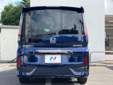 安心の最長10年・走行無制限保証(有償)をご用意。保証内容も充実はもちろん、無料点検&オイル交換や、年中無休の全国・24時間ロードサービスも付帯されておりますのでご安心下さい。