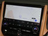 【12.3インチ純正ナビ】純正ナビを装備。タッチパネル式で使いやすく、詳細地図により目的地をピンポイントで設定できます。初めての道でも迷いにくく、ロングドライブも快適ですよ♪