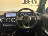 GLB GLB200d 4マチック AMGライン 4WD 4WD 本革シート