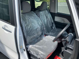 新車時のビニールのついたシートです♪使用感のなくとてもキレイです♪