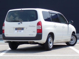 オリックス認定中古車は厳選した上質な車輌のみをお届け致します。全車にプロの職人による徹底した内外装の清掃、磨き上げ処理を施しております。
