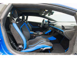 Sport Seat (Standard Size):オプションのカーボンスポーツシート