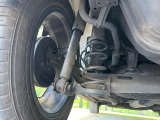 お車を安心してお乗りいただく為には、足回りの定期点検が欠かせません。サービスサポート(有償保証)では無料点検もご提供しており、安心のカーライフをお過ごしいただけるサポート体制が整っています。