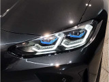 【レーザーライト】ブルーのデザインとBMW Laserのロゴにより視覚的にも個性を主張するレーザーライト。ハイビームモードを設定すると最長600mまでの距離を照射。夜間におけるドライビングの快適性を向上させます。