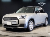 ☆MINI クロスオーバー・カントリーマン専門店☆!クロスオーバー・カントリーマンを買うなら箕面店です!!クロスオーバー・カントリーマンをご検討頂く際は一度箕面店にご相談下さい!