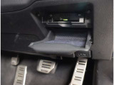 出先の事故、ドライブレコーダーつけとけばよかった・・・。ドライブレコーダー取り付けプランもございます。スタッフにご相談ください。