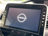 【純正ナビ】人気の純正ナビを装備。オーディオ機能も充実しており、Bluetooth接続すればお持ちのスマホやMP3プレイヤーの音楽を再生可能!毎日の運転がさらに楽しくなります!!