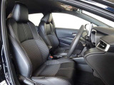 高いホールド性で運転姿勢が安定します。長距離ドライブでも疲れにくいのが魅力です♪