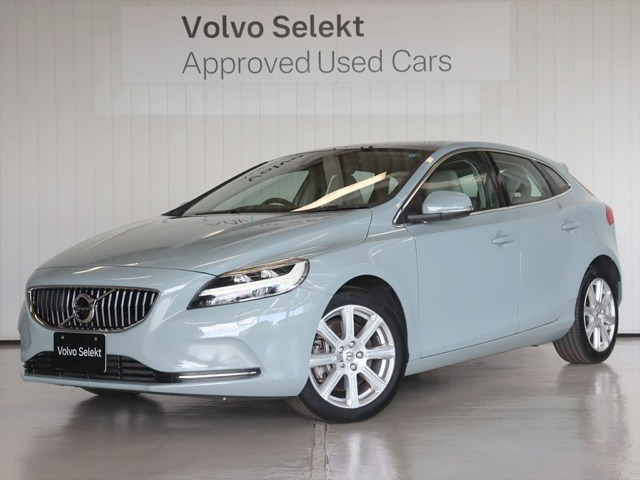 ボルボ V40 