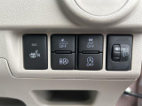 運転席シートヒーター機能付きなので寒い冬など特に便利です!女性には嬉しいですね♪