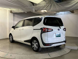 「中古車ハイブリッド保証」ハイブリッド機構を無償で保証します。保証期間は、初度登録年月から10年、またはロングラン保証が終了後3年間。ただし累計走行距離が20万km以内です。