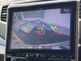 【バックカメラ】駐車時に後方がリアルタイム映像で確認できます。大型商業施設や立体駐車場での駐車時や、夜間のバック時に大活躍!運転スキルに関わらず、今や必須となった装備のひとつです!