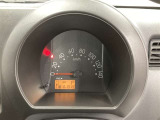 見やすいメーターレイアウトで運転をサポート!