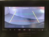 バックでの車庫入れも安心です!リアカメラが付いているバックモニター付のナビ(社外品)を装備しております。操作線もついており距離感も画面から確認できます。