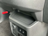 インストセンタートレイ。