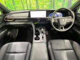 クラウンクロスオーバー 2.5 G アドバンスト レザー パッケージ E-Four 4WD 