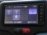 CD・ブルートゥースを使用することができます。