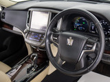 ★使いやすさや安全性を追求したステアリング周り!高級車ゆえにスイッチ類が多いのも特徴ですね!考え尽くされた配置ですぐに使いこなす事が出来ますのでご安心下さい!是非、体感してみて下さい!!