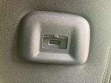 USB端子にて端末充電可能です。