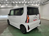 ウェルカムオープン機能付♪降車時に予約をすると電子カードキーを持って近づけば自動オープンしてくれます(^^♪