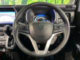 【純正革巻きステアリング】上質な革を使用することで、手にしっかり馴染みとても運転しやすいハンドルです♪