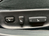 【パワーシート】電動でシートポジションの変更が可能です。手動式より細かくシート設定が可能ですのでより快適な姿勢でドライブを楽しんで頂けるでしょう。