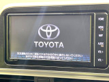 【純正ナビ】人気の純正ナビを装備しております。ナビの使いやすさはもちろん、オーディオ機能も充実!キャンプや旅行はもちろん、通勤や買い物など普段のドライブも楽しくなるはず♪