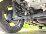 お車を安心してお乗りいただく為には、足回りの定期点検が欠かせません。サービスサポート(有償保証)では無料点検もご提供しており、安心のカーライフをお過ごしいただけるサポート体制が整っています。
