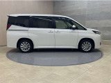 全車1年間の走行距離無制限のロングラン保証付きです。また、さらに安心をお求めの方には1年〜2年の保証延長ができる「ロングラン&alpha;保証」(有償)もお選びいただけます。
