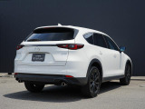 北米仕様の3列シートSUV「CX-9」を日本国内向けにリサイズすることで、重量に負けない強靭なボディの多人数SUVが誕生しました。