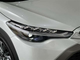 LEDヘッドライトです。デザイン性がよくとても明るいので、夜間の走行や悪天候でも安心です。しかも長寿命!