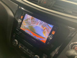 【バックカメラ】運転席から画面上で安全確認ができます。駐車が苦手な方にもオススメな便利機能です。