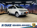 (禁煙車)(両側パワースライドドア)(純正SDナビ)(クルーズコントロール)(パワーバックドア)(バックカメラ)(パドルシフト)(フルセグTV)(HIDヘッドライト)(純正16インチAW)