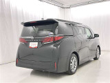 沢山乗れるのがこの車の魅力!2台で移動しないと・・・なんて時もこの車なら1台で!大活躍です♪