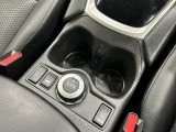【切り替え式4WD】エンジン回転中にスイッチを回して切り替え完了!舗装路などの街乗りには「2WD」、滑りやすい舗装路などには「AUTO」、雪道などの未舗装路には「4WD」に切り替えて走行が可能です♪